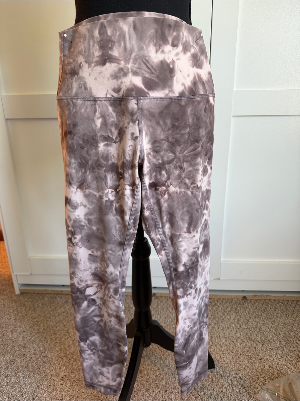 lululemon athletica womens Gray Marble Tie-Dye Leggings
